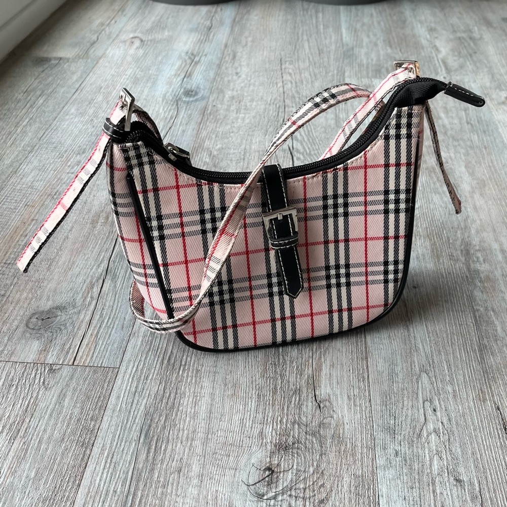 New pink mock ‘Burberry’ print little purse for child/youth.